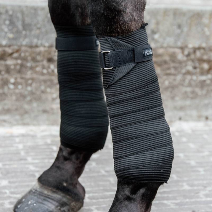 Bandages Polar Fleece & Elastic Zwart in de groep Paardenuitrusting / Beenbeschermers & Bandages / Bandages bij Equinest (42106BA)