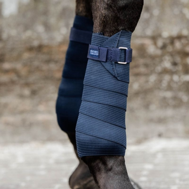 Bandages Polar Fleece & Elastic Marineblauw in de groep Paardenuitrusting / Beenbeschermers & Bandages / Bandages bij Equinest (42106NA)