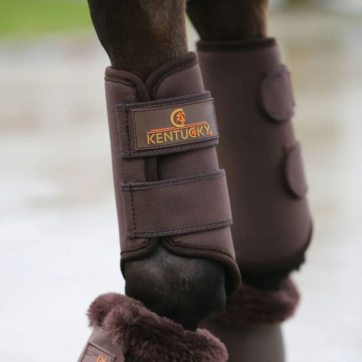 Beenbeschermers 3D Spacer Front Bruin in de groep Paardenuitrusting / Beenbeschermers & Bandages / Beenbeschermers & Dressuurbeschermers bij Equinest (4230605FBR_r)