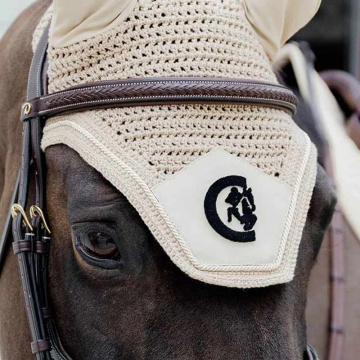 Oornetjes Wellington 3D Logo Soundless Beige in de groep Paardenuitrusting / Oornetjes bij Equinest (4265801BE)