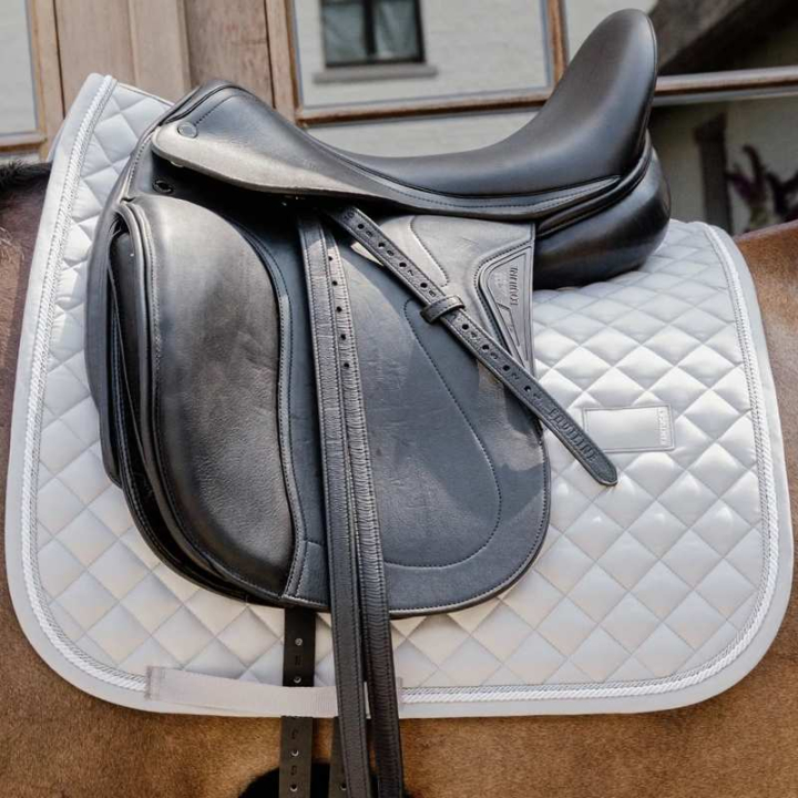 Dressuurzadeldekje Diamond Rope Grijs in de groep Paardenuitrusting / Zadeldekjes / Dressuurzadeldekjes bij Equinest (4272408DRGR_r)