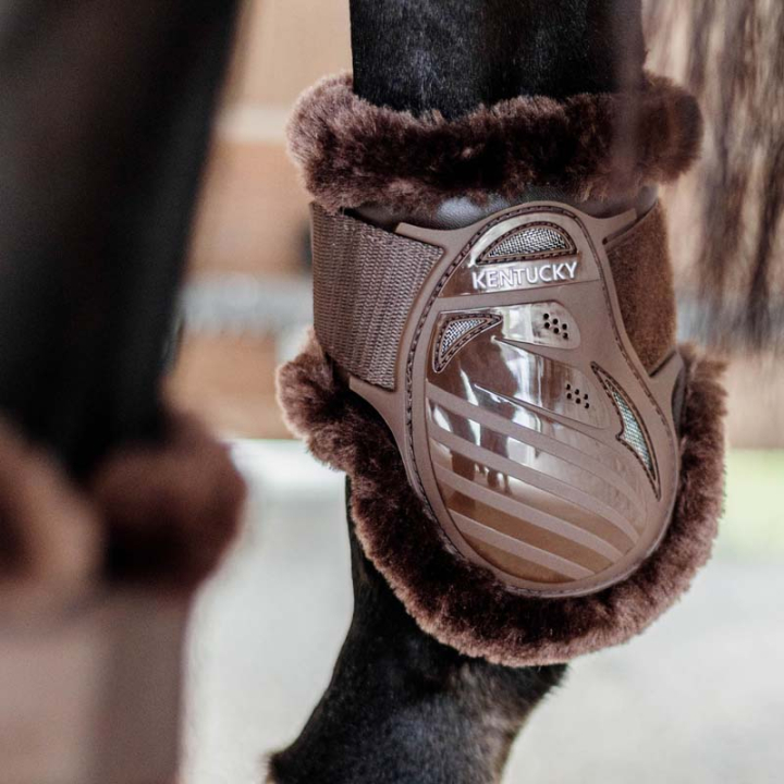 Strijklappen Young Vegan Sheepskin Bruin/Bruin in de groep Paardenuitrusting / Beenbeschermers & Bandages / Kogelbeschermers & Strijklappen bij Equinest (88205BRBR_r)