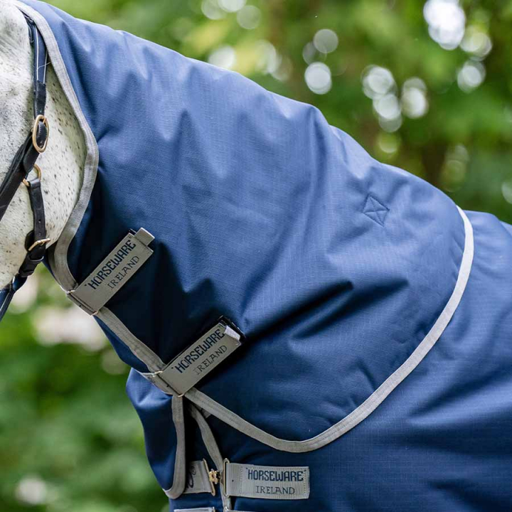 Kap Amigo Ripstop 900 0g Marineblauw/Grijs in de groep Paardendekens / Halsstukken bij Equinest (AARN10NA)
