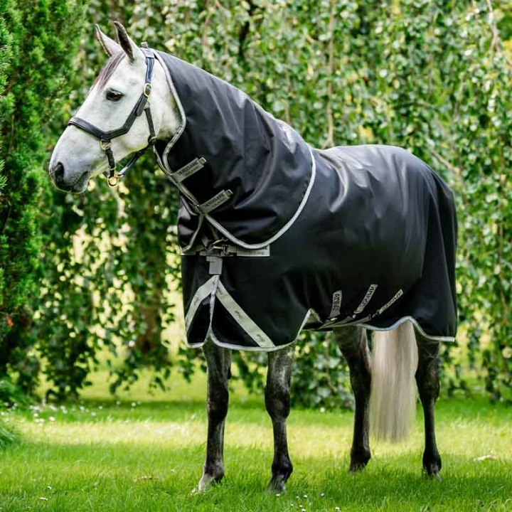 Regendeke Amigo Bravo 12 1200D Plus 0g Zwart/Grijs in de groep Paardendekens / Buitendekens / Regendekens bij Equinest (AARP70KJIBAGR_r)