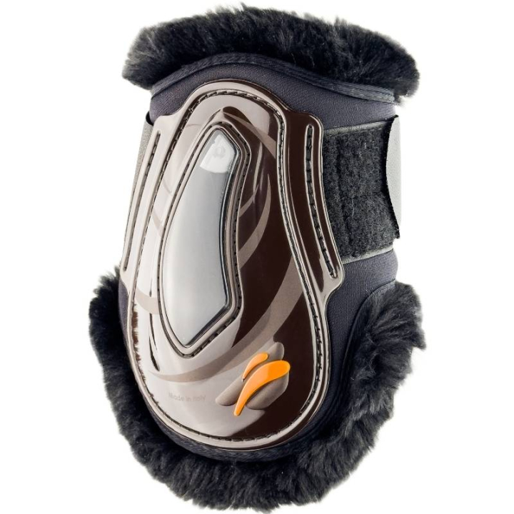 Strijklappen eAirshock Legend Velcro Fluffy Bruin in de groep Paardenuitrusting / Beenbeschermers & Bandages / Kogelbeschermers & Strijklappen bij Equinest (EAIRLGNDRLMASVBR_r)