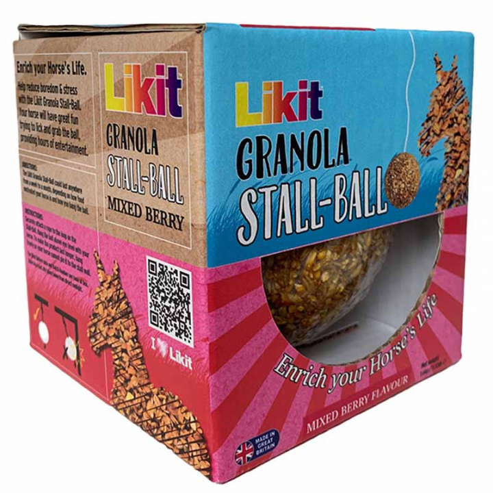 Stalbal Granola Mixed Berry 1,6kg in de groep Voedingssupplement / Voedingssupplement paard / Zoutstenen & Likstenen bij Equinest (LIKGRANBALLMB-1600)