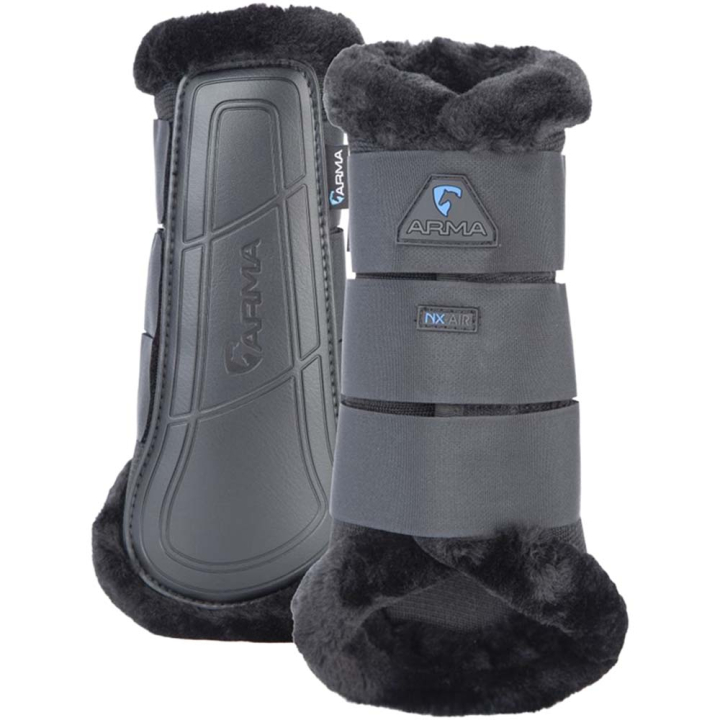 Beenbeschermers Air Motion Supafleece Zwart in de groep Paardenuitrusting / Beenbeschermers & Bandages / Beenbeschermers & Dressuurbeschermers bij Equinest (SH104700BA_r)