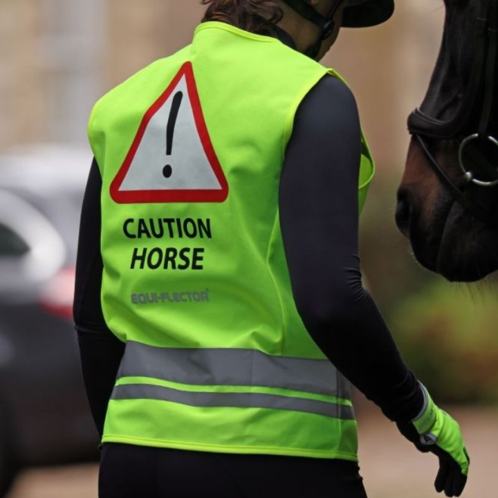 Reflectievest Kind/Junior Caution Horse Geel in de groep Rijuitrusting / Reflectoren bij Equinest (SH1058142XSYE_r)