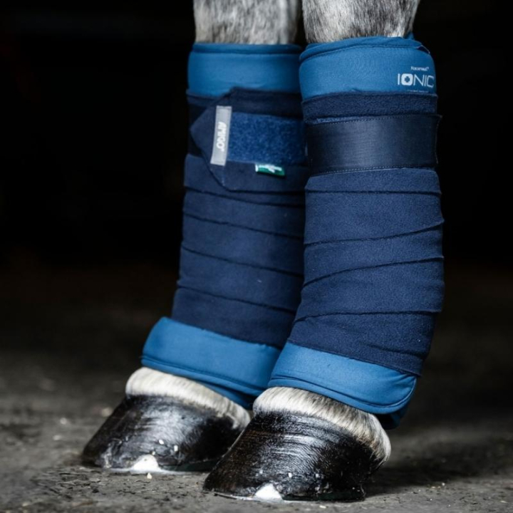 Bandageonderleggers Ionic Therapy 2-pack Blauw in de groep Paardenuitrusting / Beenbeschermers & Bandages / Beenbeschermers bij Equinest (TWHJPPCCCNA_r)