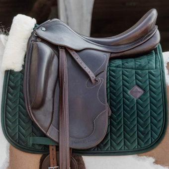 Dressuurzadeldekje Skin Friendly Velvet Groen