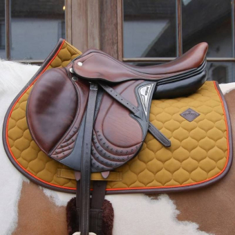 Zadeldekje Onion Quilt Leather Khaki