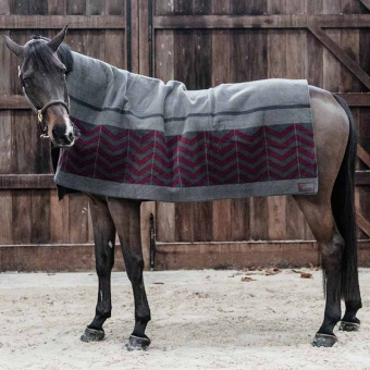 Fleece Deken Heavy Square Fishbone Bordeaux