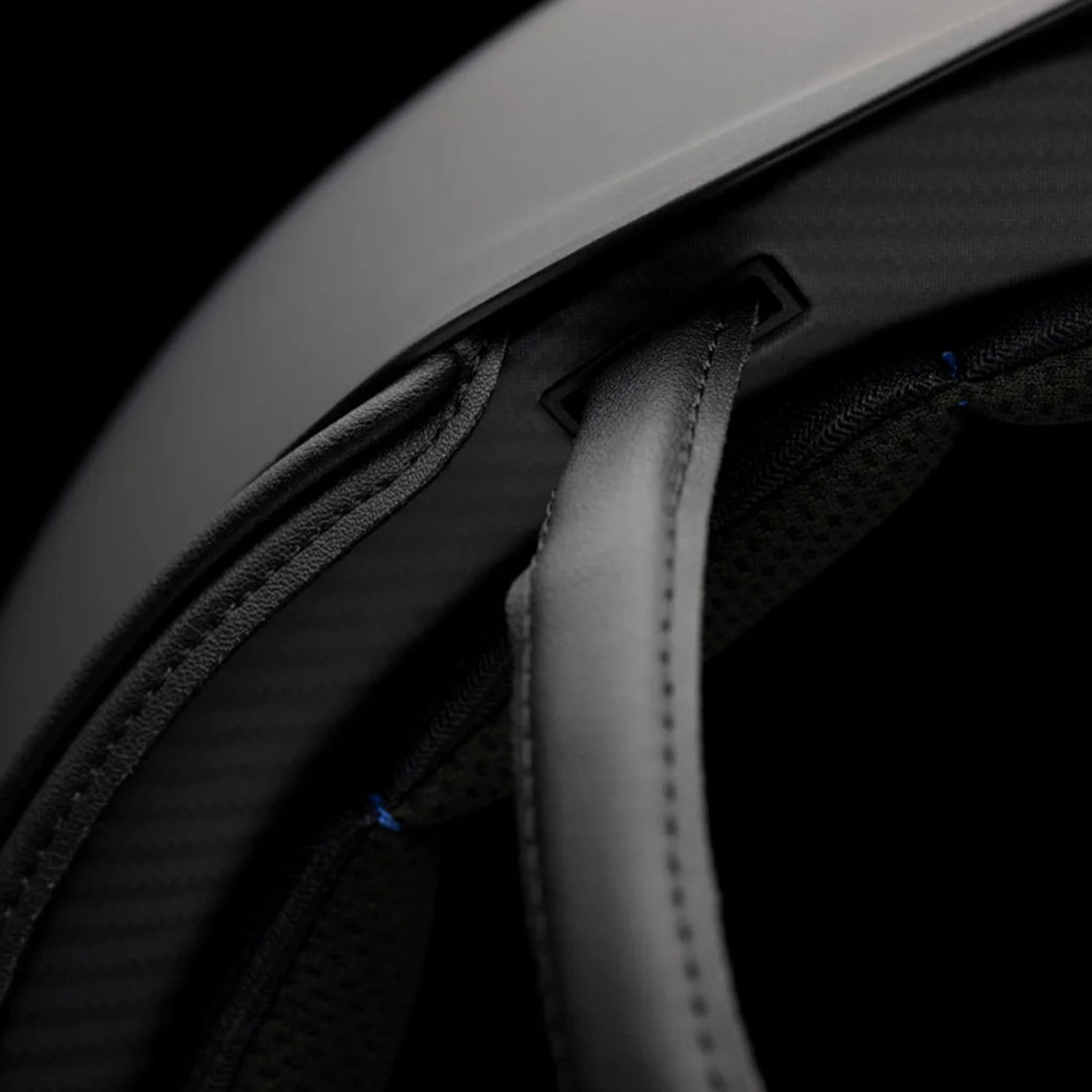 Paardrijcap Shadowmatt 2.0 Black Chrome Zwart 