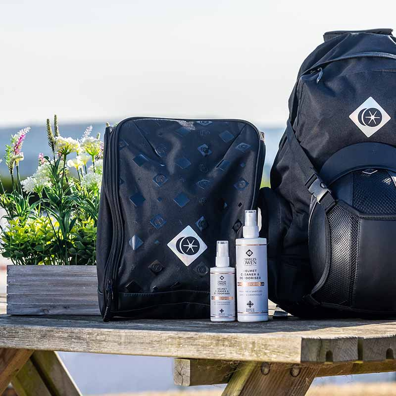 Helmreiniger & Deodorant 2-in-1 