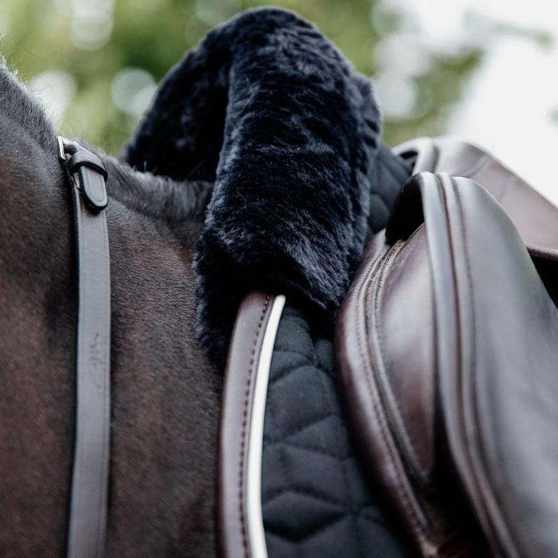 Springzadeldekje Jumping Star Zwart