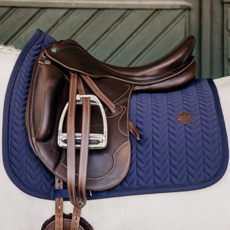 Dressuurzadeldekje Fishbone Marineblauw