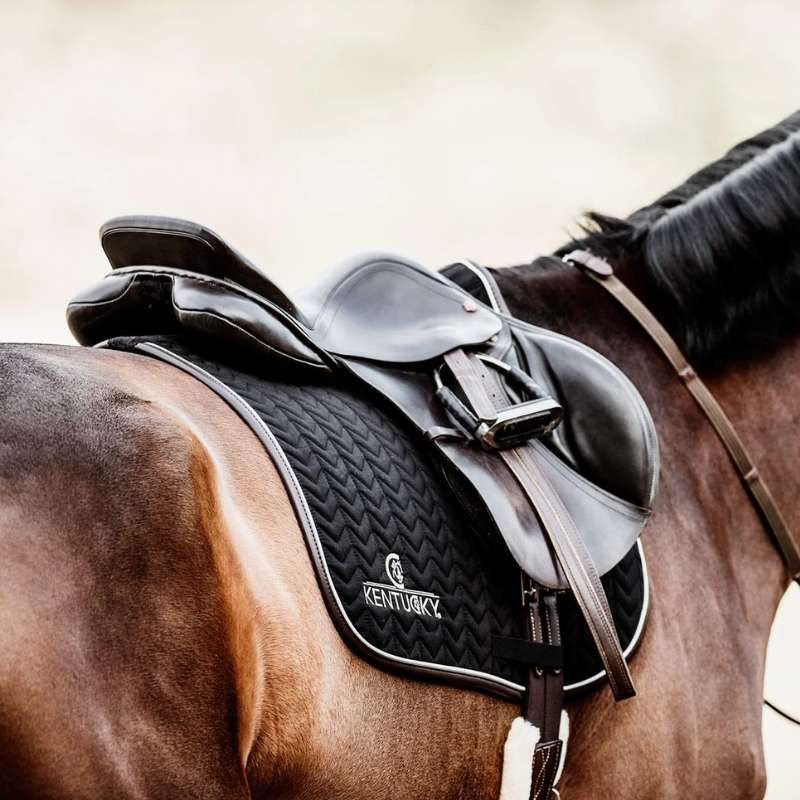 Zadeldekje Leather Fishbone Zwart