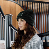 Muts Beanie Rubber Logo Donkergroen Muts Beanie Rubber Logo Donkergroen