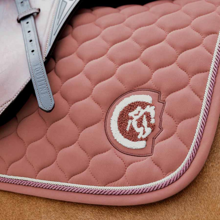 Zadeldekje Onion Quilt 3D Logo Fuchsia