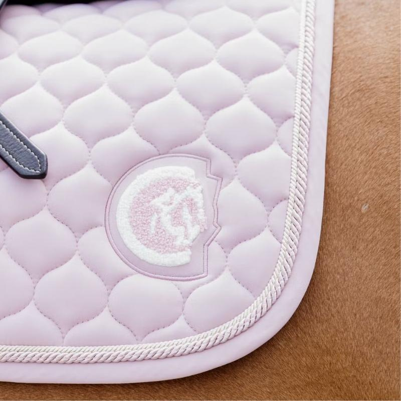 Zadeldekje Onion Quilt 3D Logo Bleekroze