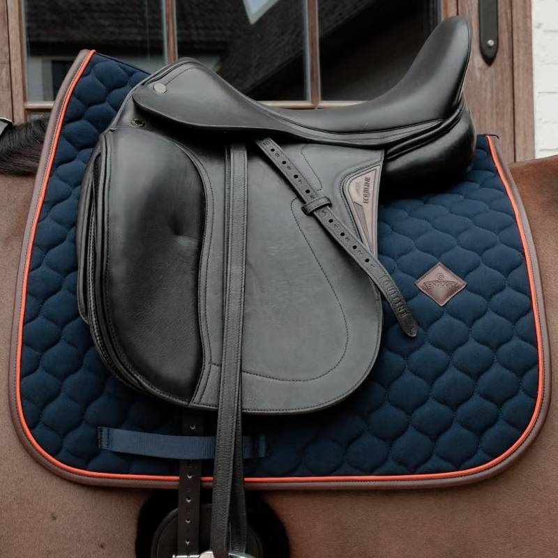Dressuurzadeldekje Onion Quilt Leather Marineblauw