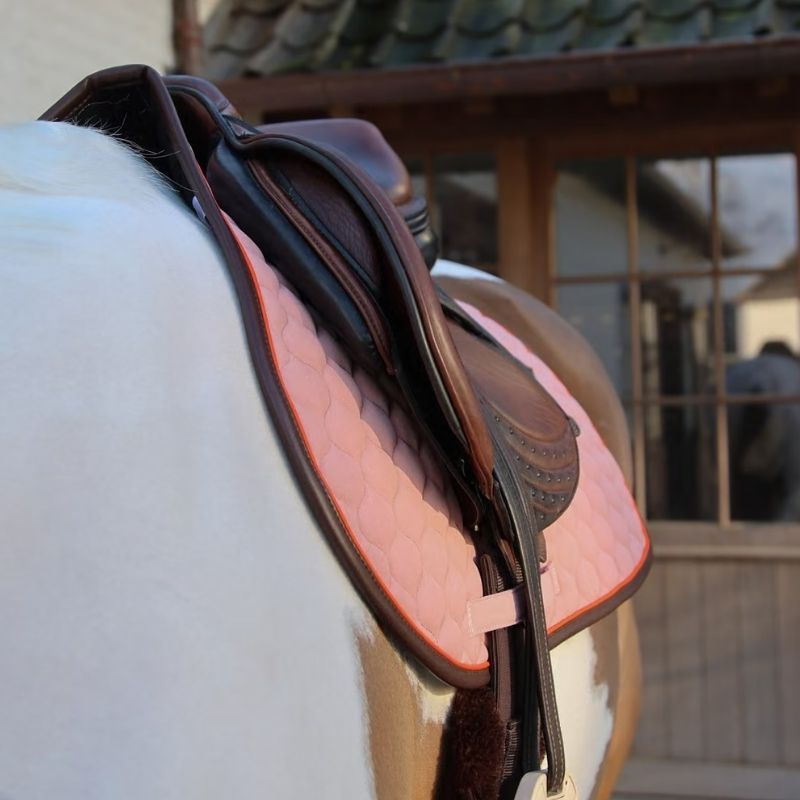 Zadeldekje Onion Quilt Leather Oudroze