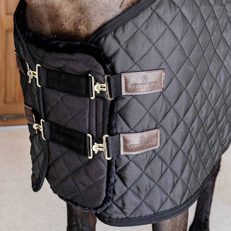 Borstverlenger Quilted with Vegan Sheepskin Zwart