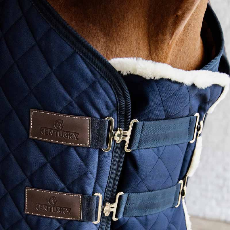 Borstverlenger Quilted with Vegan Sheepskin Marineblauw