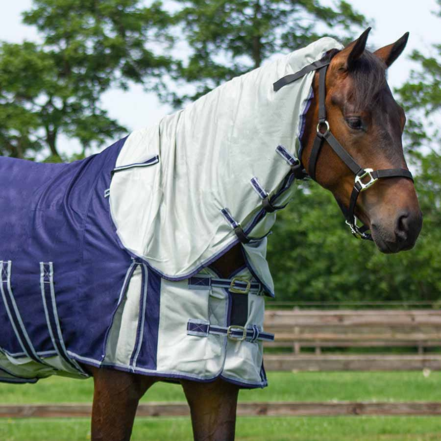 Vliegendeke met afneembare hals en oornetje Blauw