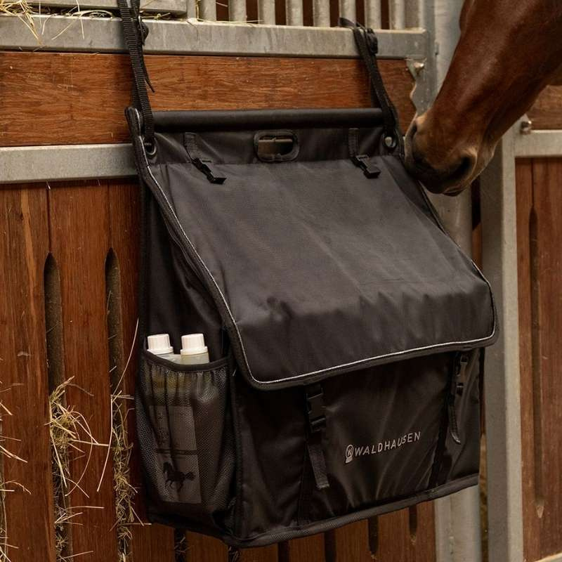 Stalltas EquiEssential Large Zwart