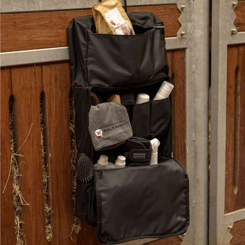Stalltas EquiEssential Small Zwart