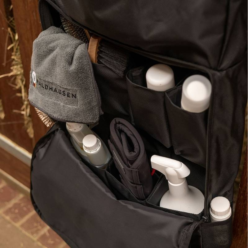 Stalltas EquiEssential Small Zwart