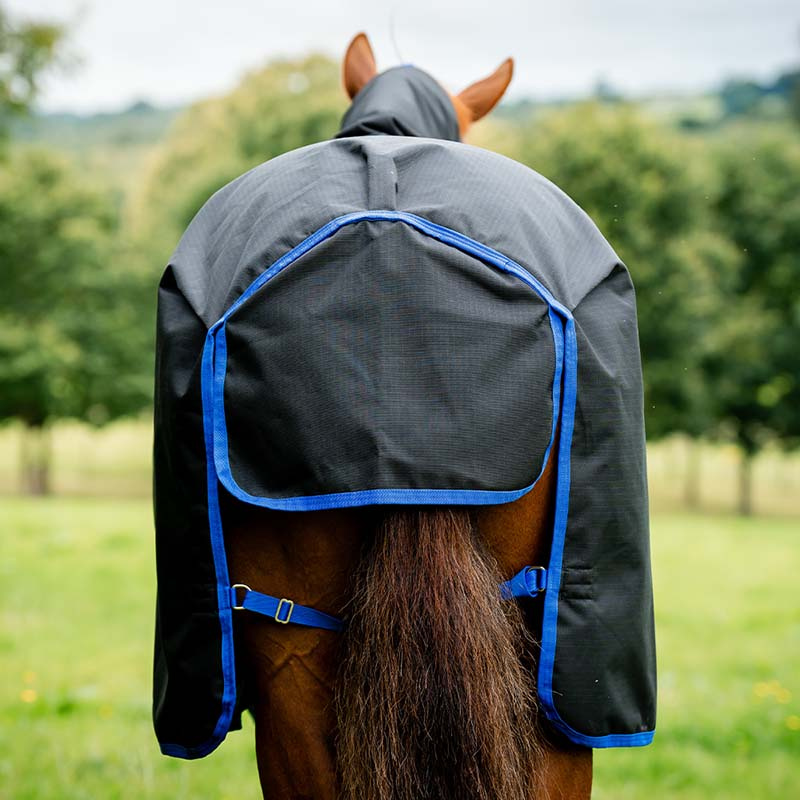 Weidedeken met Kap Amigo Ripstop 900 Plus 100g Zwart/Blauw
