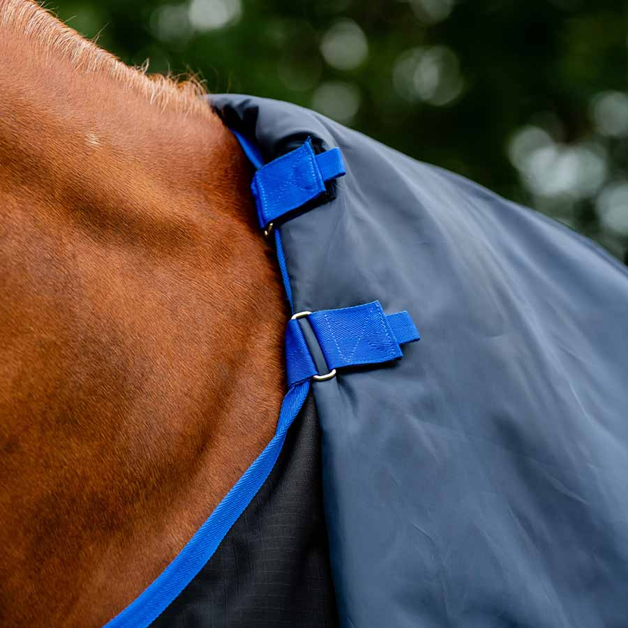 Winterdeken met Kap Amigo Ripstop 900 Plus 200g Zwart/Blauw