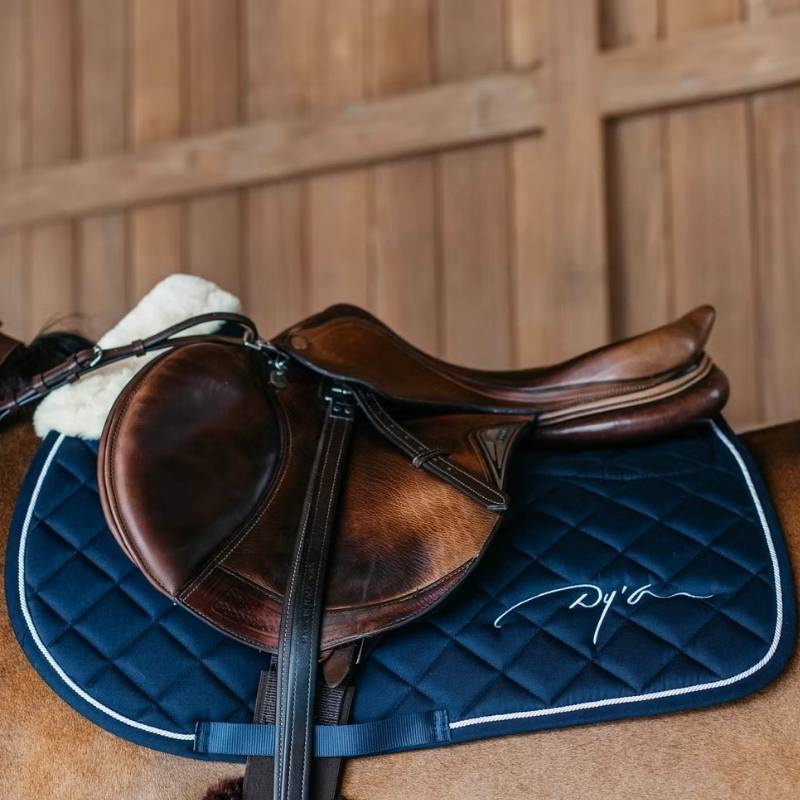 Zadeldekje Skin Friendly Vegan Sheepskin Marineblauw