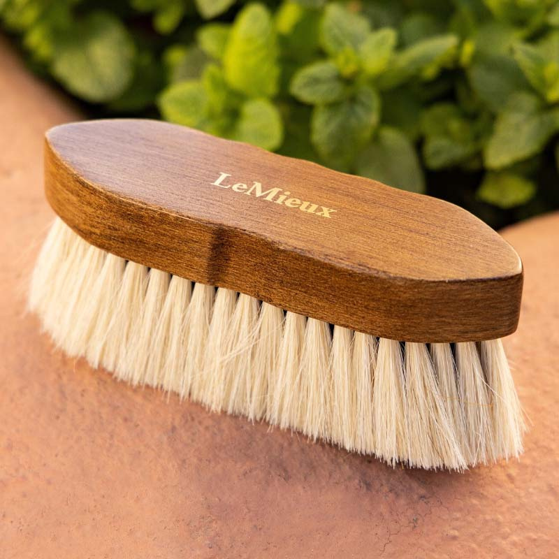 Borstel Soft Finishing Bruin